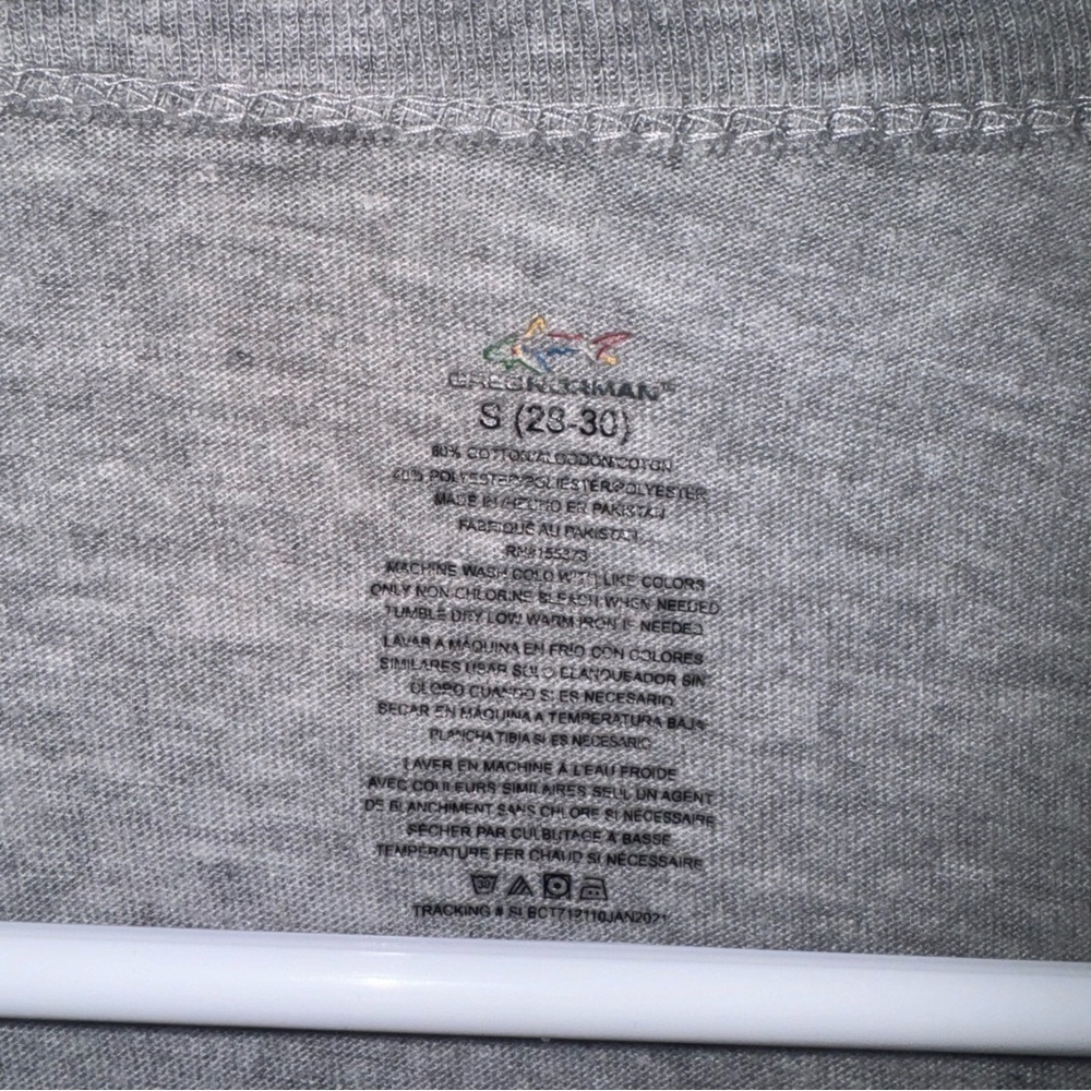 Simple Grey Top - Picture 2 of 3